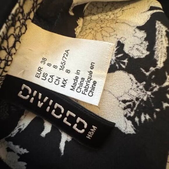 BLACK/WHITE SHORT ROMPER - Picture 4 of 5